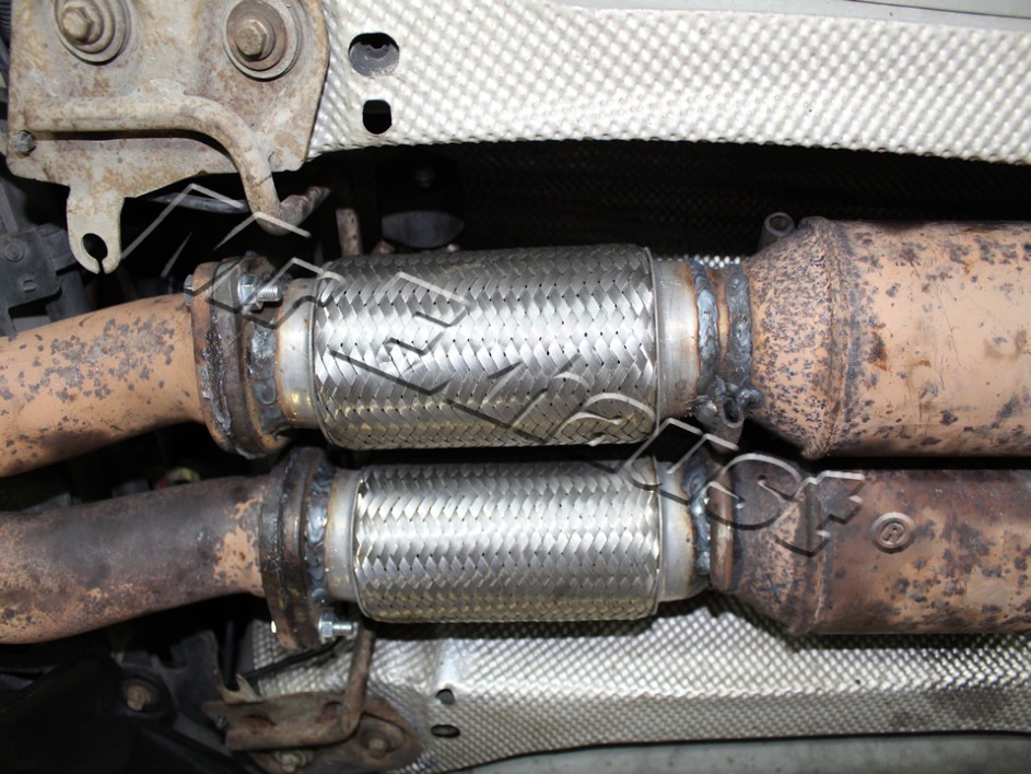 Volvo xc90 44 2008 Twin Flexible Joint Repair